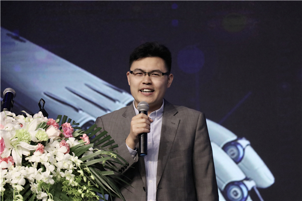 1525999217123831.jpg 新松公司副總裁、工業機器人BG總裁王金濤.jpg