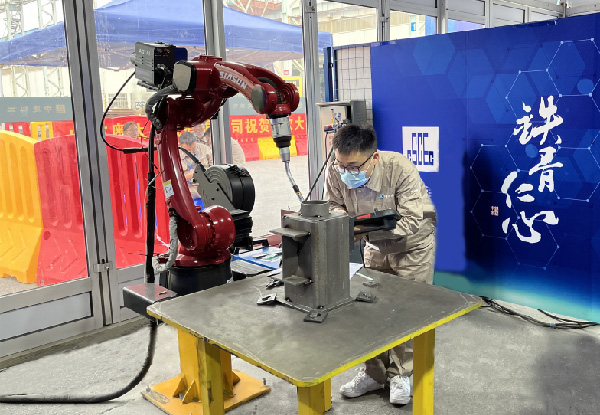 新松機器人助力湖北省第一屆&ldquo;數字工匠&rdquo;職工技能大賽成功舉辦