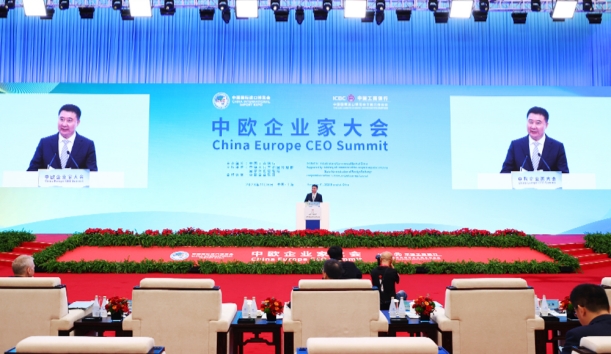 新松@進(jìn)博會：攜手全球合作伙伴 共赴高質(zhì)量發(fā)展新未來