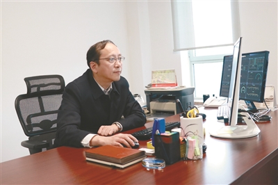 沈陽日報&mdash;&mdash;徐方：以自信引領新松機器人后發先至