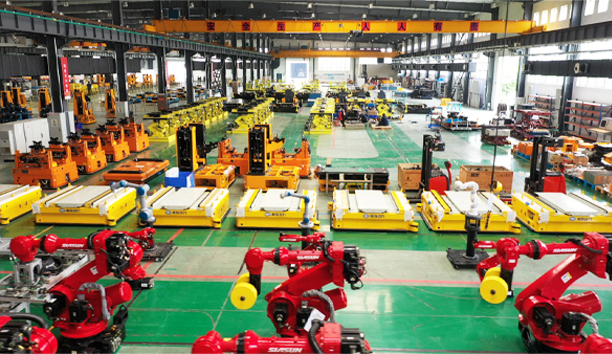 求是網(wǎng)&mdash;新松機(jī)器人：在自主創(chuàng)新的道路上加速奔跑